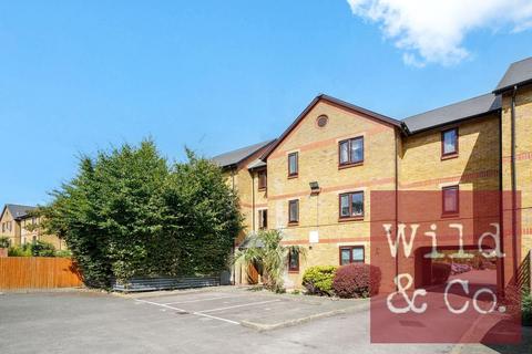 1 bedroom flat for sale, Riverside Close, Hackney