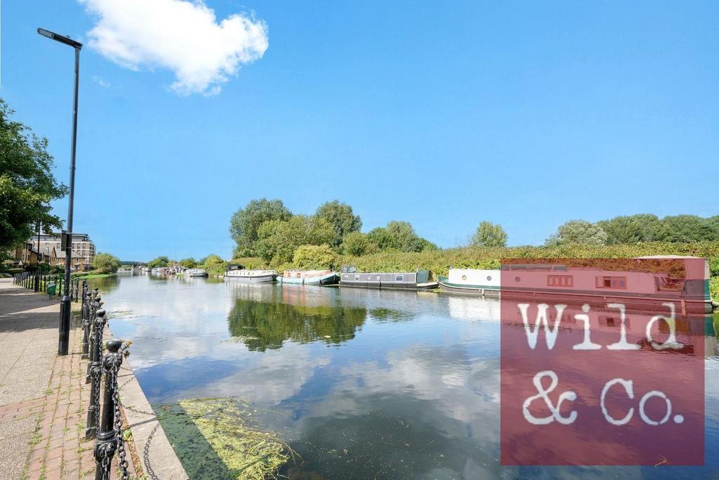 Riverside Close - Xf KFSGw Wf FJla16 CAKSO.jpg