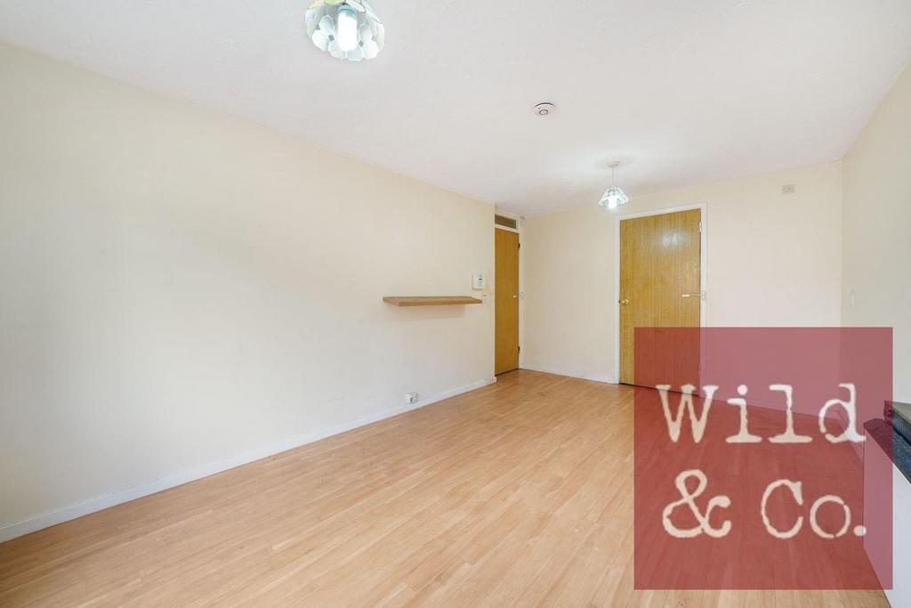 Riverside Close - l O7u PWURq4 Ojl OTjhd XX.jpg