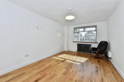 undefined, Knott Lane, Greater Manchester SK14