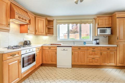 4 bedroom detached house for sale, Clos Rheidol, Caldicot