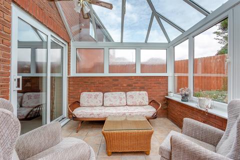 4 bedroom detached house for sale, Clos Rheidol, Caldicot