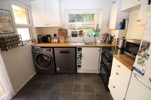 7 Ham Green, Pill, Bristol, BS20 0EY