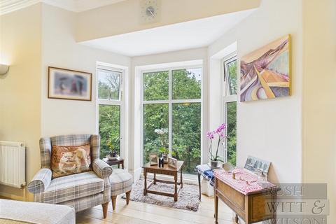 3 bedroom maisonette for sale, Stone Court, Gillsmans Hill, St. Leonards-On-Sea