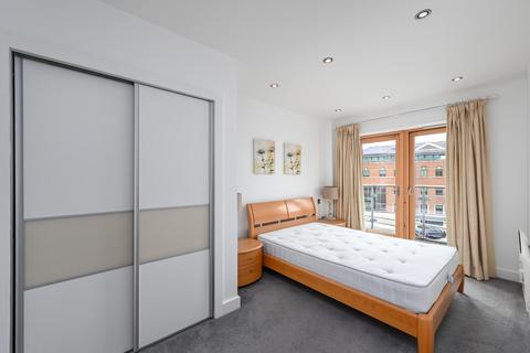 2 bedroom flat for sale, Cordwainers Court, Hungate, York, YO1