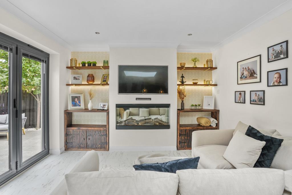 Kitchen-family-dining