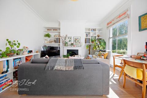 1 bedroom end of terrace house for sale, Englefield Road, London N1