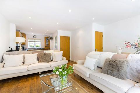 undefined, Hugo Close, Watford, Hertfordshire, WD18