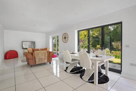 4 bedroom detached house for sale, Crann Cuillin Tigh, Torphichen, EH48