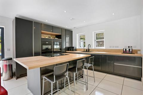 4 bedroom detached house for sale, Crann Cuillin Tigh, Torphichen, EH48