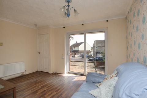 3 bedroom semi-detached house for sale, Heol Aneurin, Tonyrefail, CF39 8LN