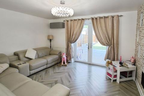 14 Webley Grove, Dudley, DY1 4FH