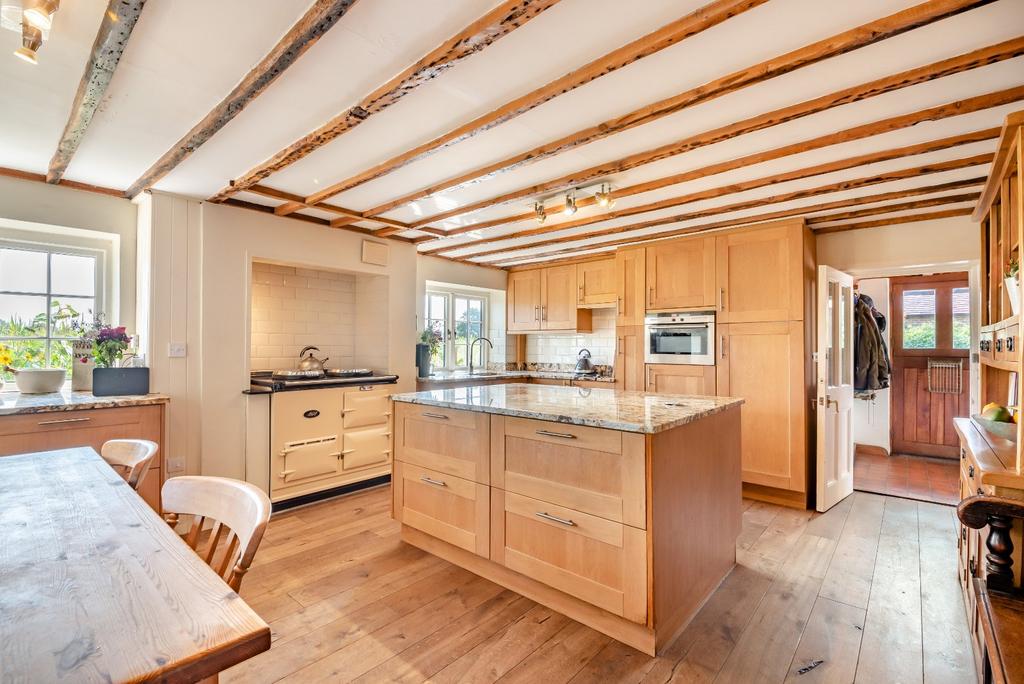 Kitchen/Breakfast Ro
