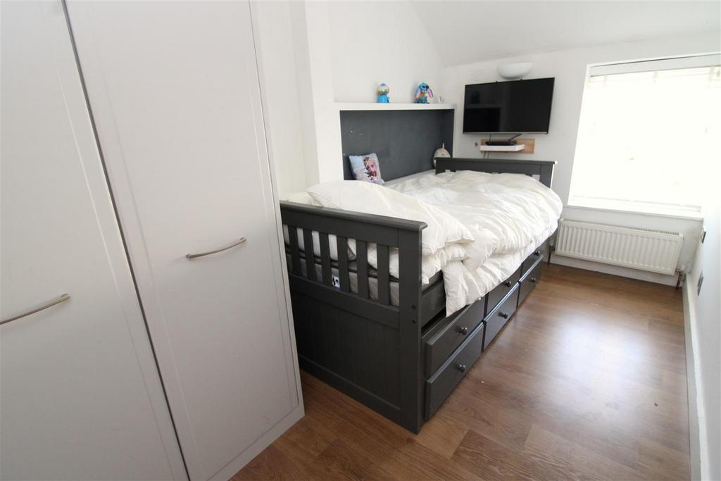 Bedroom 3.JPG