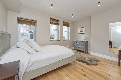 1 bedroom flat to rent, Elgin Crescent, London, W11