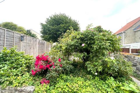 undefined, Somerton Road, Street