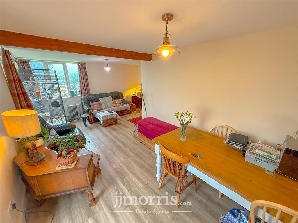 0977 a43 d 73 c8 4313 8 ac8 4 c1 c7605 cdc2.jpeg