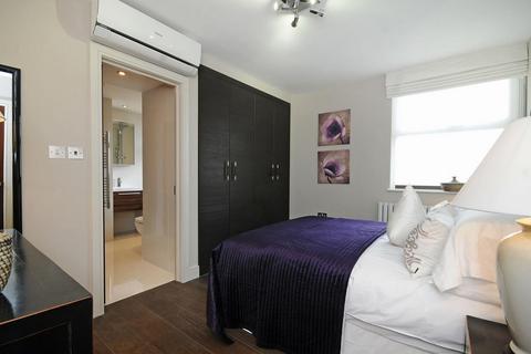 3 bedroom apartment to rent, St. John's Wood Park, St. John's Wood, London