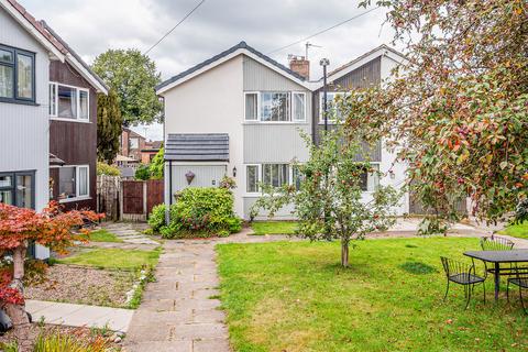 9 Bridle Close, Urmston, Manchester, M41 8TF