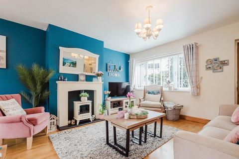 9 Bridle Close, Urmston, Manchester, M41 8TF