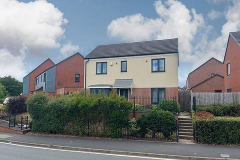 3 bedroom detached house for sale, Saltwells Road, Dudley DY2