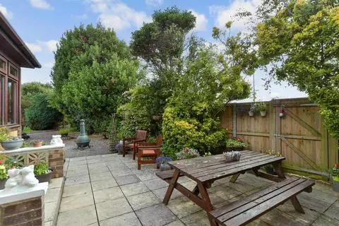 4 bedroom chalet for sale - View 4