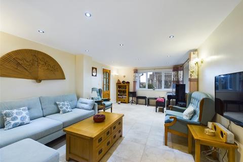 undefined, Richborough Place, Wollaton NG8