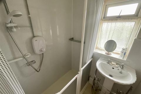 undefined, Ilston, Llanelli