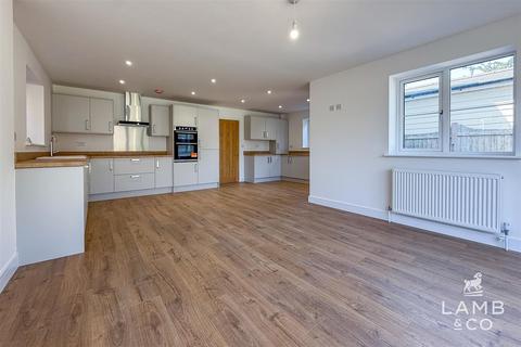 undefined, Colchester Road, Thorpe-Le-Soken CO16