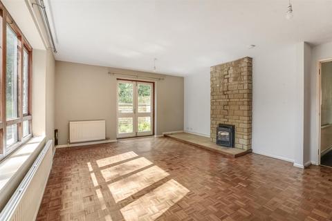 undefined, 3a Kettering Road, Isham, Kettering