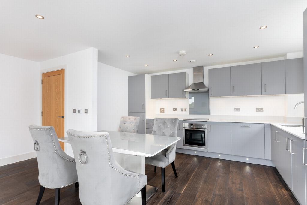Kitchen/dining