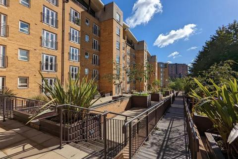 2 bedroom apartment for sale, 2 Middlewood Street, Salford, Greater Manchester, M5 4LH