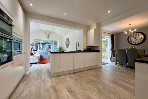 undefined, Thistle Close, Basildon SS15