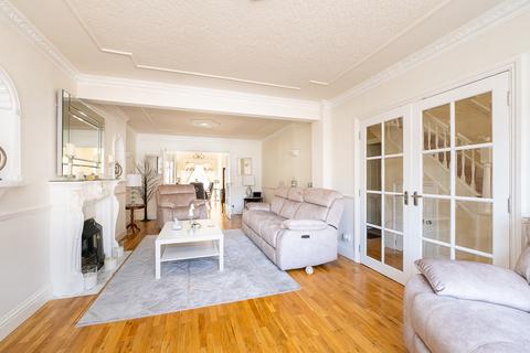 4 bedroom semi-detached house for sale, Ewell Park Way, Epsom KT17