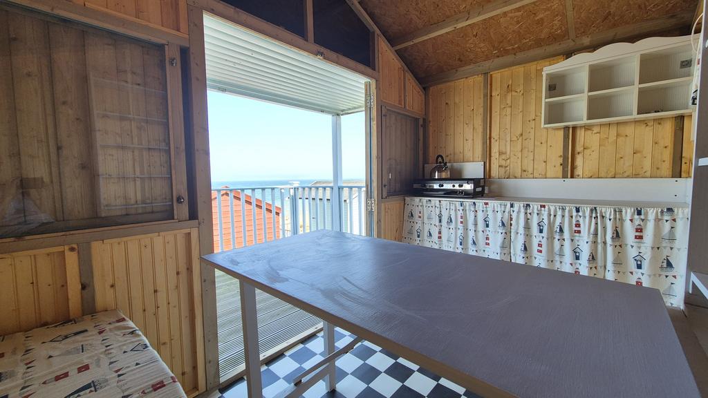 Beach Hut