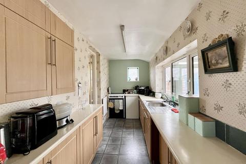 3 bedroom chalet for sale, Geneva road