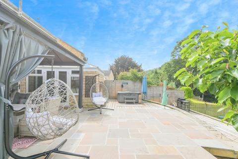 5 bedroom detached house for sale, Hops Lane, West Yorkshire HX3