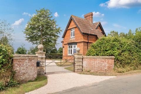 undefined, Thorverton, Exeter