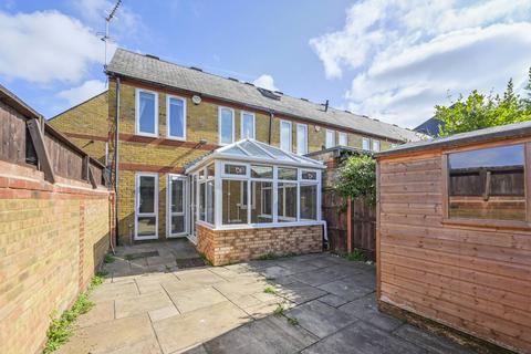 undefined, Lime Close, Wapping, London, E1W
