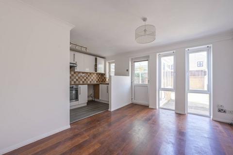 undefined, Lime Close, Wapping, London, E1W