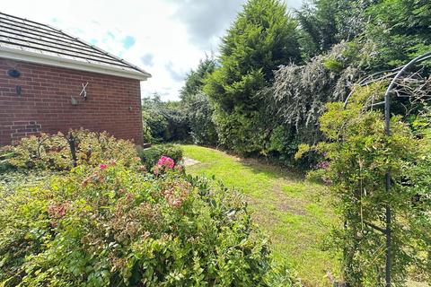2 bedroom semi-detached bungalow for sale, 6 Devon Close, Shaw, Oldham, OL2 7EP