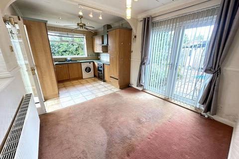 2 bedroom semi-detached bungalow for sale, 6 Devon Close, Shaw, Oldham, OL2 7EP