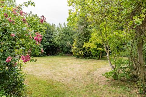 undefined, Sideways, Sherbourne Street, Edwardstone