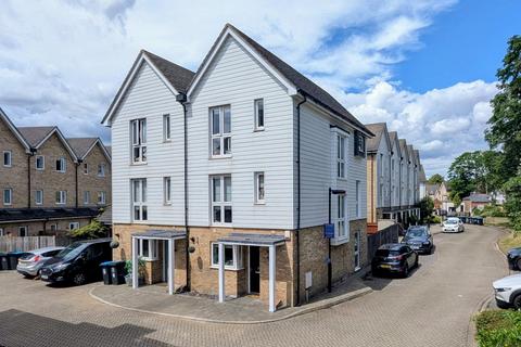 undefined, Butterfly Crescent, Hemel Hempstead, HP3