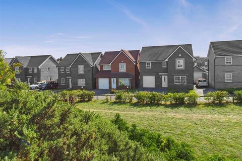 23 Airedale Drive, Brough, HU15 1US