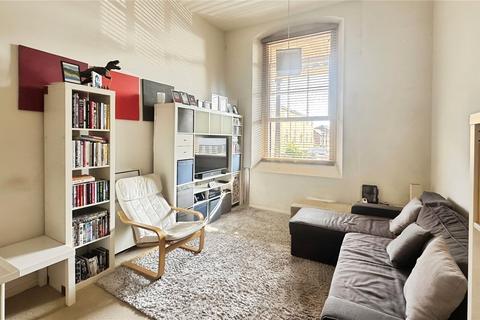 1 bedroom flat for sale, St. Georges Walk, Hampshire PO12