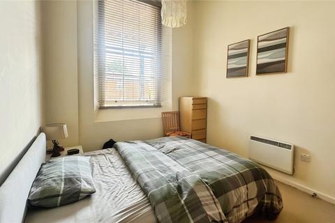 1 bedroom flat for sale, St. Georges Walk, Hampshire PO12