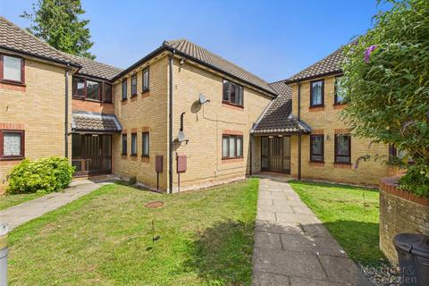 Yew Tree Court, Bury St. Edmunds IP33