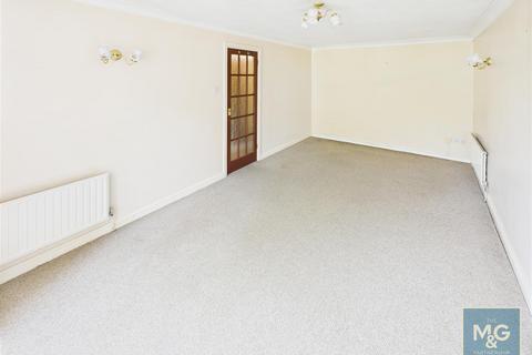 2 bedroom apartment for sale, Yew Tree Court, Bury St. Edmunds IP33
