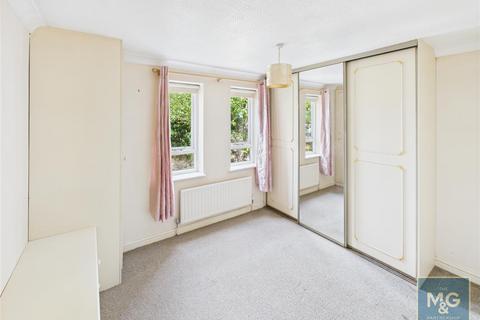 2 bedroom apartment for sale, Yew Tree Court, Bury St. Edmunds IP33